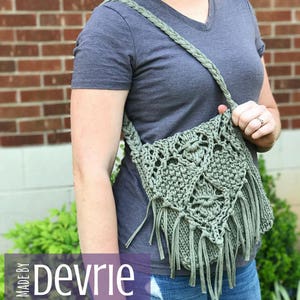 DIGITAL DOWNLOAD, Knit bag, Knit Purse, Fringe Bag, Fringe Purse, Knitting Pattern, messenger bag, crossbody purse, chunky knit bag image 3