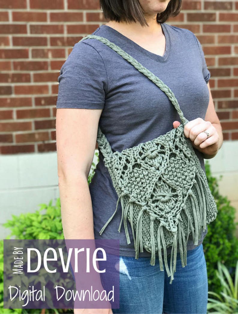 DIGITAL DOWNLOAD, Knit bag, Knit Purse, Fringe Bag, Fringe Purse, Knitting Pattern, messenger bag, crossbody purse, chunky knit bag image 3