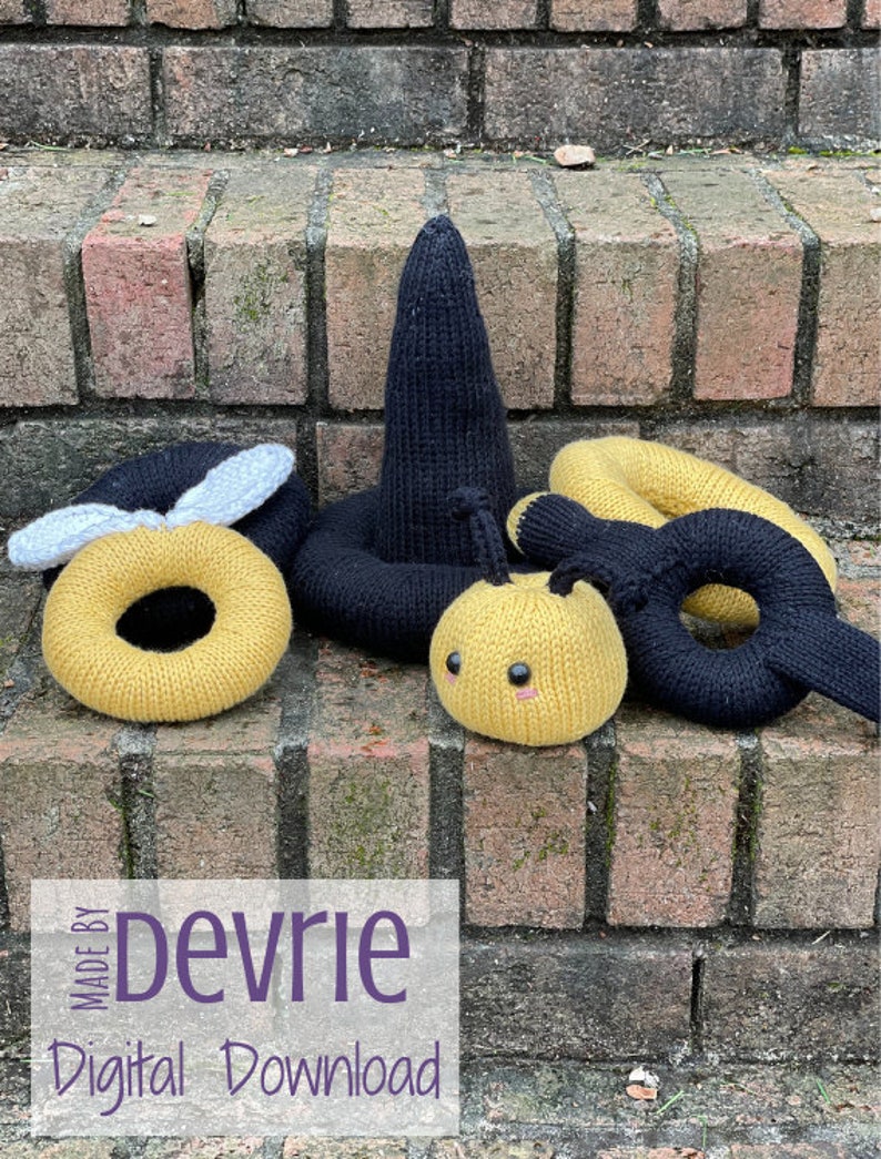 Bee Baby Gift DIGITAL DOWNLOAD Toy Pattern Stacking Toy Knitting Pattern Baby Shower Gift Knitted Bee Stackable Ring Toy Knit Toy