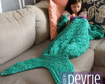 DIGITAL Download, Mermaid Tail Blanket, KNITTING PATTERN, Mermaid Blanket, Knit Mermaid tail blanket. knitted blanket, blanket pattern,