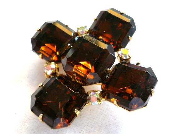 Vintage Mad Men Era Faux Topaz Pin Brooch - image 1