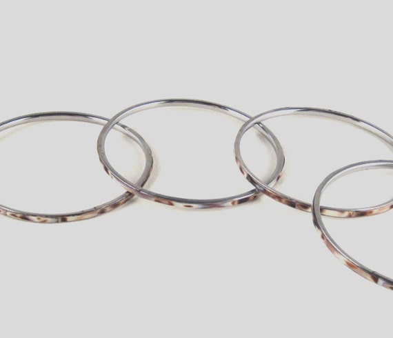 Vintage silver and shell bangle bracelets - image 3