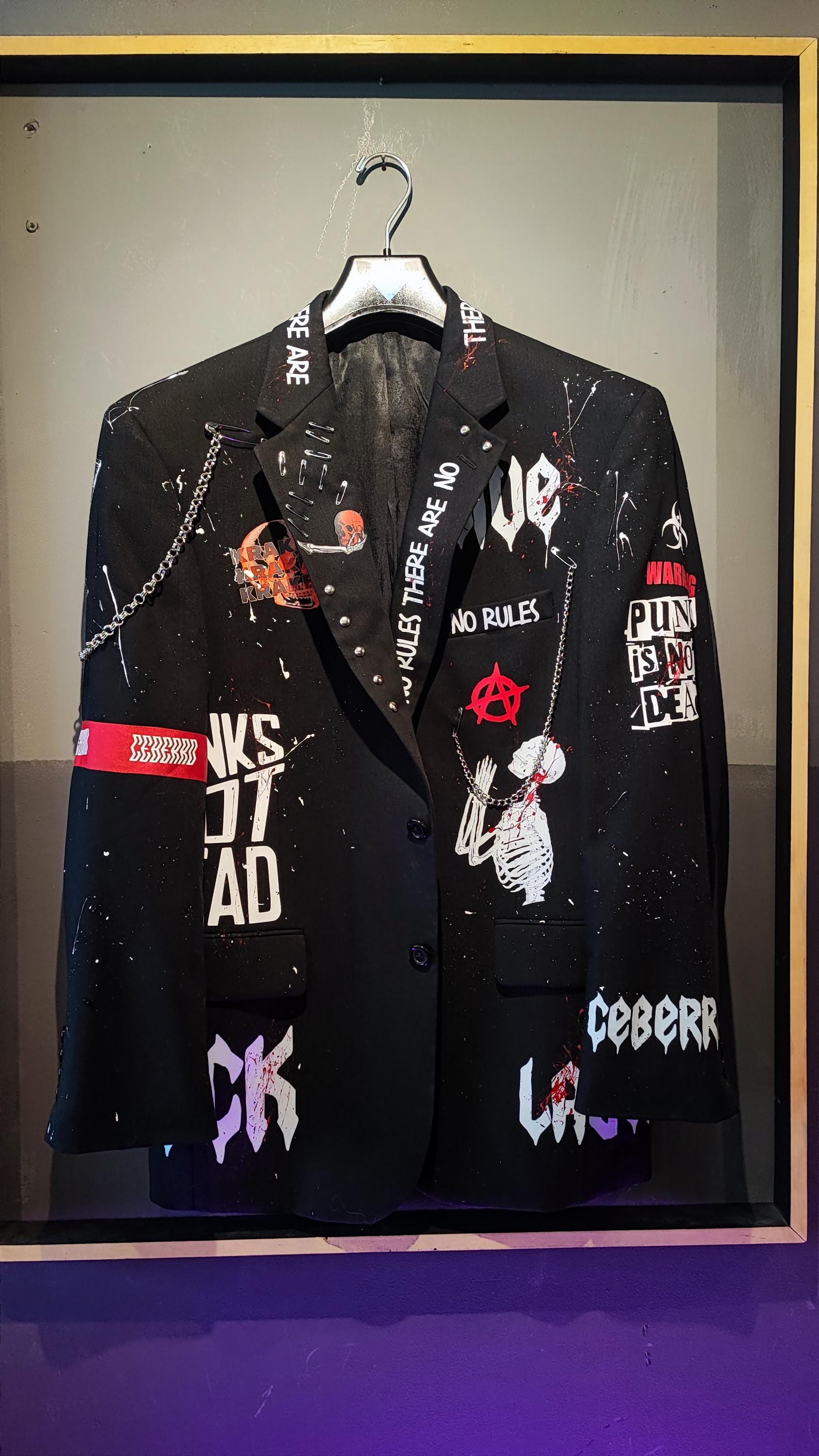 Graffiti Blazer UK
