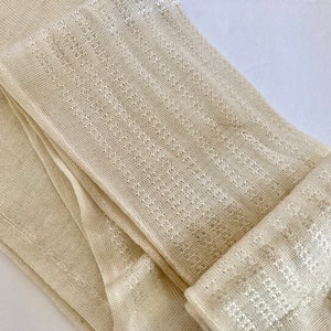 Antique Edwardian Creamy White Ladies Silk Patterned Stockings image 9