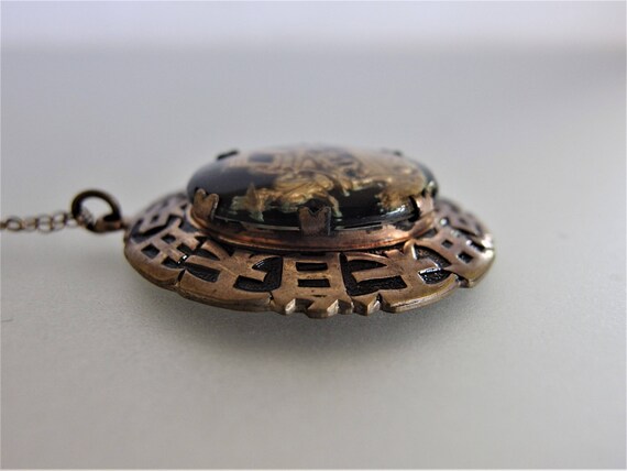 Vintage Asian Style Glass Pendant Necklace - image 4