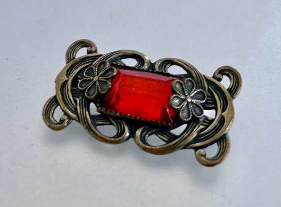 Vintage 1930's Art Deco Red Glass Brooch - image 5