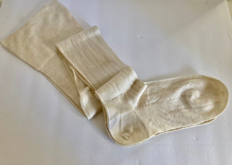 Antique Edwardian Creamy White Ladies Silk Patterned Stockings image 1