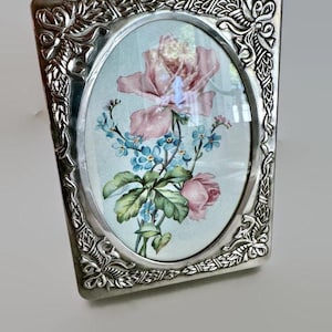 Vintage Embossed Floral Silvertone Metal Stand Up Frame