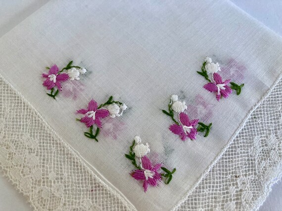 Vintage White Cotton Lace Purple Embroidered Hank… - image 3
