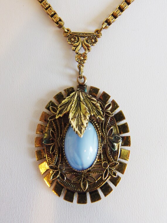 Vintage 1930's Art Deco Blue Pendant Necklace - image 1