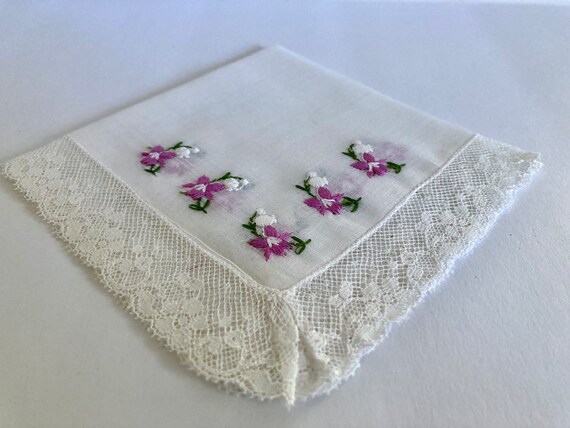 Vintage White Cotton Lace Purple Embroidered Hank… - image 1