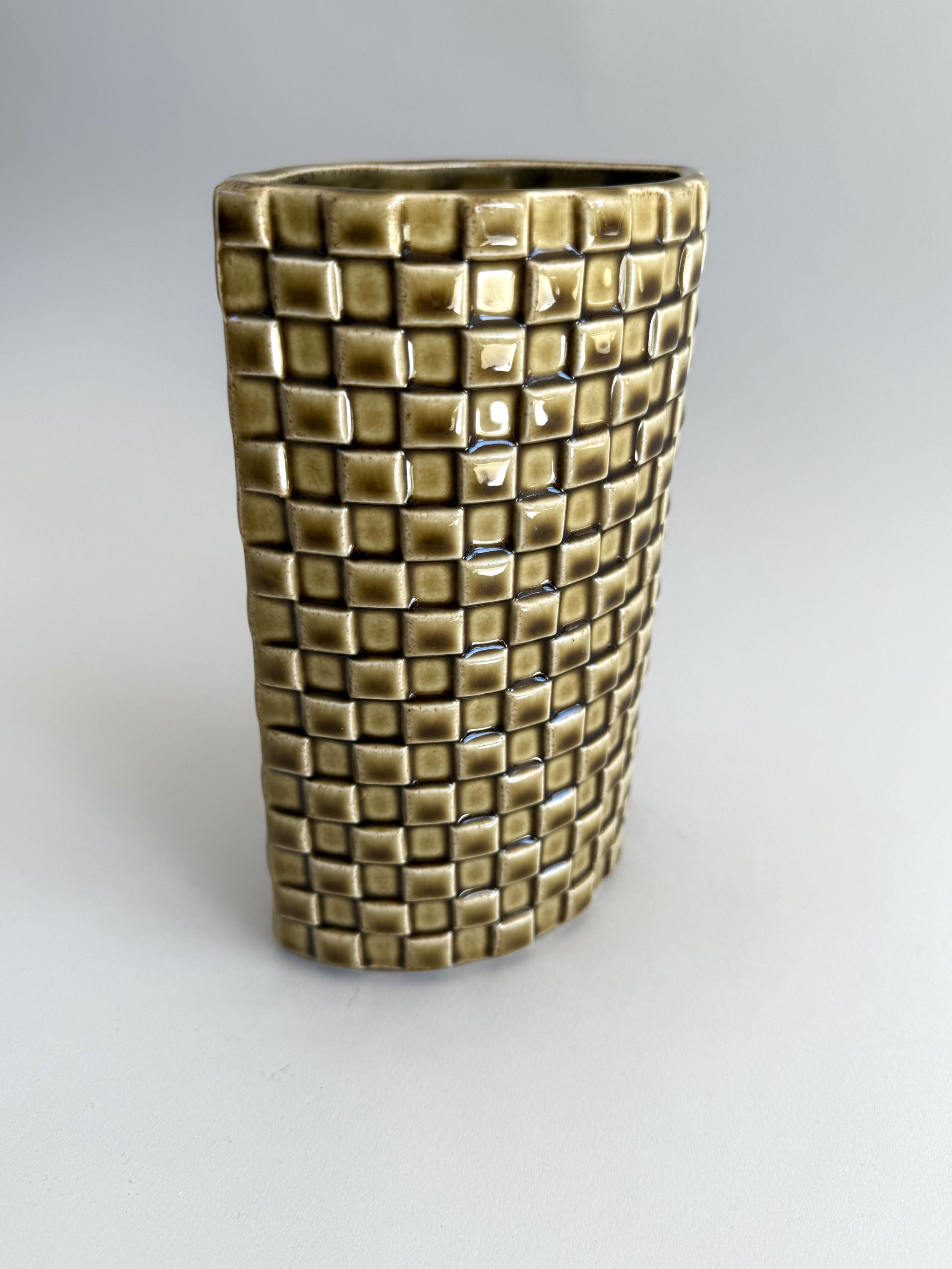 ARABIA Kaarina Aho カーリナアホ Harlekiini 花瓶 ARABIA 花瓶「Harlekiini」デザイン Kaarina Aho、ブラウン