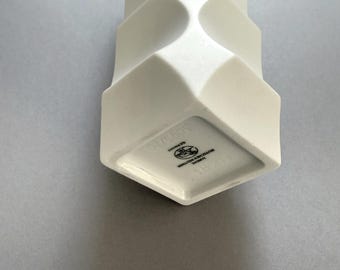 フッチェンロイター社製、白素焼き磁器花瓶、アルシェシリーズ
