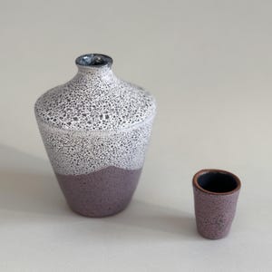 GRAMANN RÖMHILD Topferei, pink-lilac-gray ceramic vase, Studio Art Pottery, 1960s vintage, mid century, East German Pottery DDR
