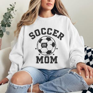 Soccer Mom Sweatshirt, Momma Sweatshirt, Soccer Mom , Custom Sweatshirt, Gameday Soccer Sweatshirt, Soccer Mom Shirt, Soccer Mom Crewneck