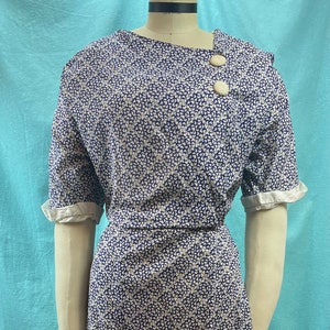 1930s W:44 LAiglon Art Deco Dress Boxy Straight fit Cotton Voile Bib Volup image 1