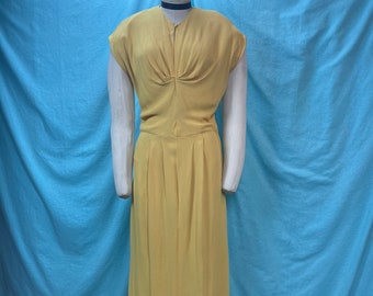 1930s/1940s W:28 Stunning vintage formal yellow crepe bias cut maxi dress sleeveless keyhole neckline cut outs