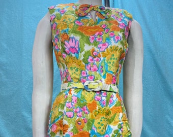 1950s/1960s W:28 Vintage 50s 60s silk shift pencil dress psychedelic floral vibrant colorful modern art mcm mid century Sleeveless bow