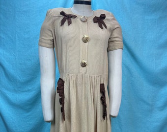 1930s/1940s W:28 NY Creations vintage 30s 40s Ceramic Glaze Skyline Buttons Hand Made Linen Brown Beige Dress one of a kind scoop neckline