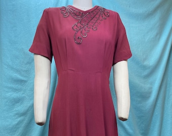 1940s W:32” Lady Lee New York Vintage rayon 40s dress mauve beading sautage rolaue short sleeve A-line skirt