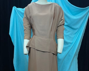 1940s W:28 Darnell Dresses vintage 40s taupe brown rayon crepe boat neckline asymmetrical peplum basque