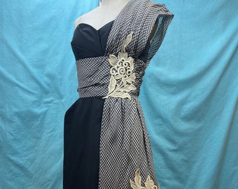 1950s W:27” Vintage 50s Lou-Etta bombshell cocktail dress black gingham sash lace flowers strapless corset bodice pencil dress vlv