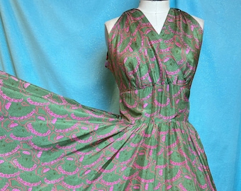 1950s W:27 ANNE FOGARTY American designer MET silk halter neck fit and flare novelty print green pink circle skirt with pockets