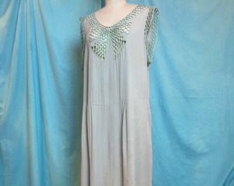 1930s B: 40" W 38 Sage Rayon Flapper Sheath Day Dress Bow Sautage Sleeveless