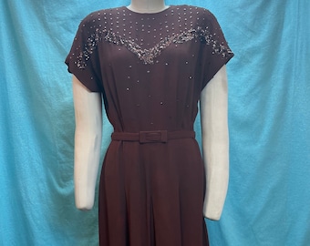 1940s W:30 Madame Renauld Frocks Crepe Brown Dress Matching Belt Sequin Neckline Cutout