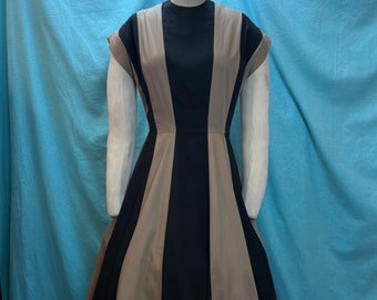 1950s/1960s W:27 Nancy Greer New York Mod Black Latte striped Aline dress scoop neckline day dress mid century atomic