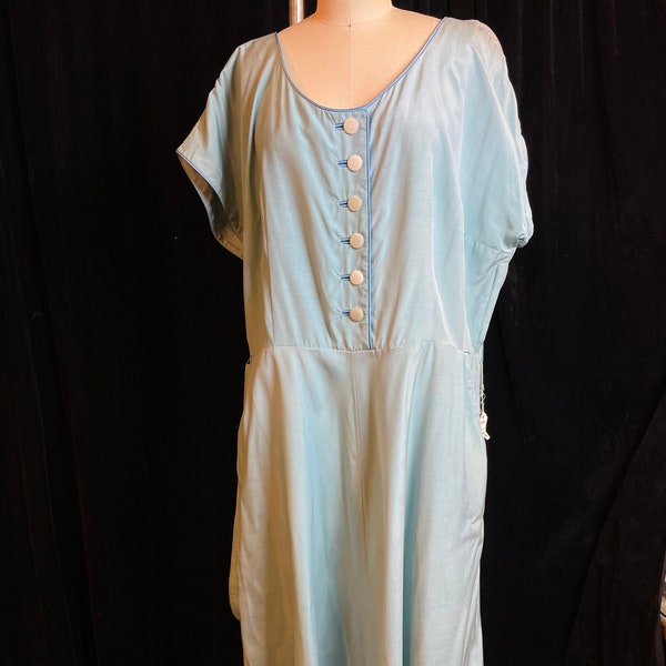 1950s W:41 Deadstock mint silk short sleeve piping neckline button front aqua teal dress daydress shirtdress