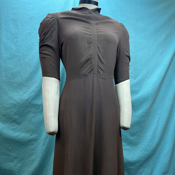 1930s/1940s W:26 Vintage 30s 40 Rayon Crepe Dress Puff Sleeve Mid length A line distressed grey brown patina unique