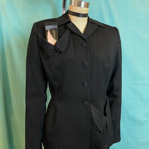 1940s W:26” Kay Saks Yablokoff Black Wool Gabardine Tailored Jacket Pencil Skirt Suit Set Black Pockets