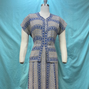 1940s W:36 Vintage 40s day dress VOLUP rayon blue beige chain geometric floral short sleeve peplum Aline skirt