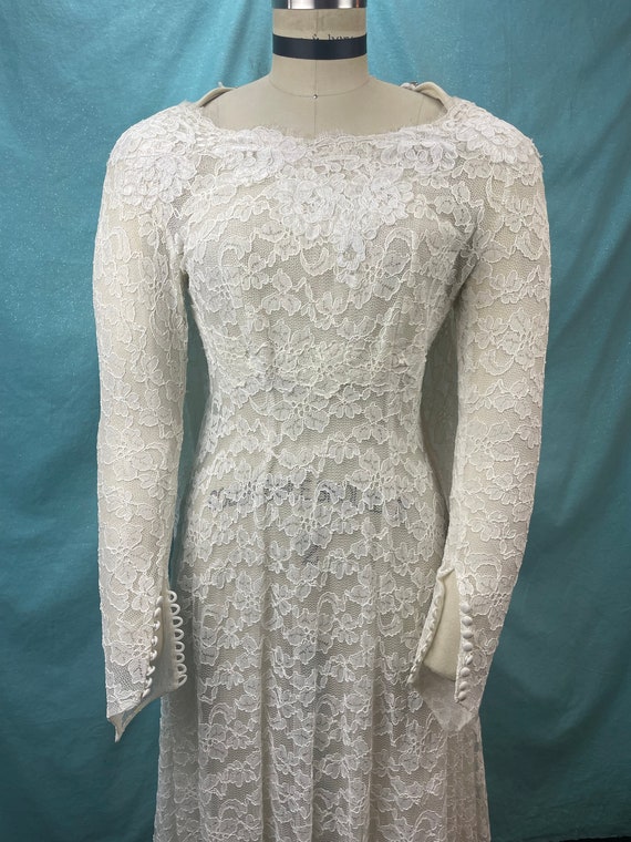 1960s W:29 60s all lace trapeze train wedding dre… - image 7