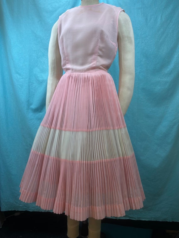 1950s/1960s W:26 Vintage 50s Candy L'Aiglon pink … - image 1