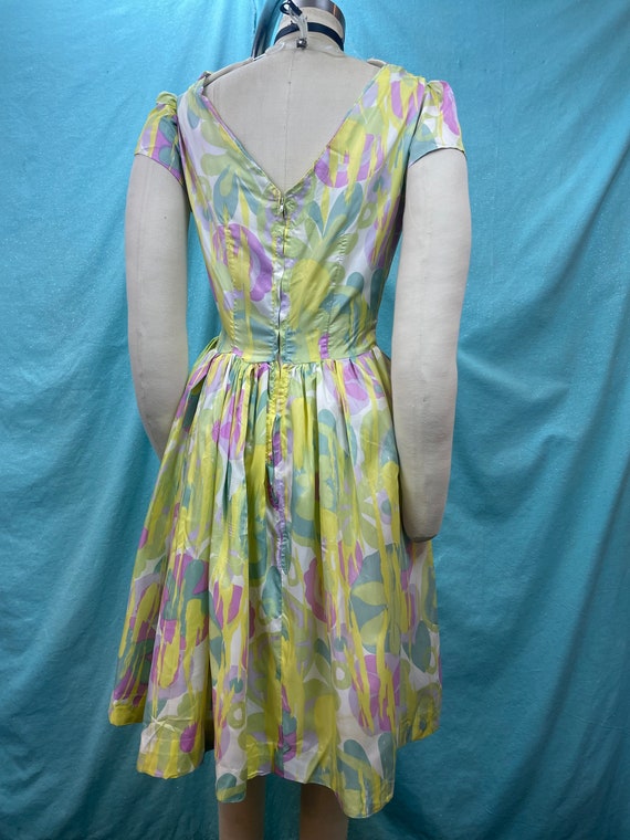 1950s/1960s W:26” 50s 60s fit and flare vintage d… - image 7