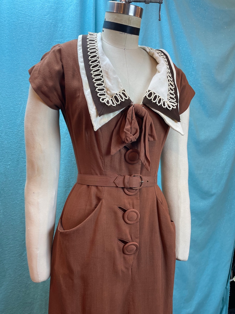 1940’s/1950’s W:28 Mademoiselle Juliette Rayon linen collar pockets A-line skirt chocolate brown belt bild 4