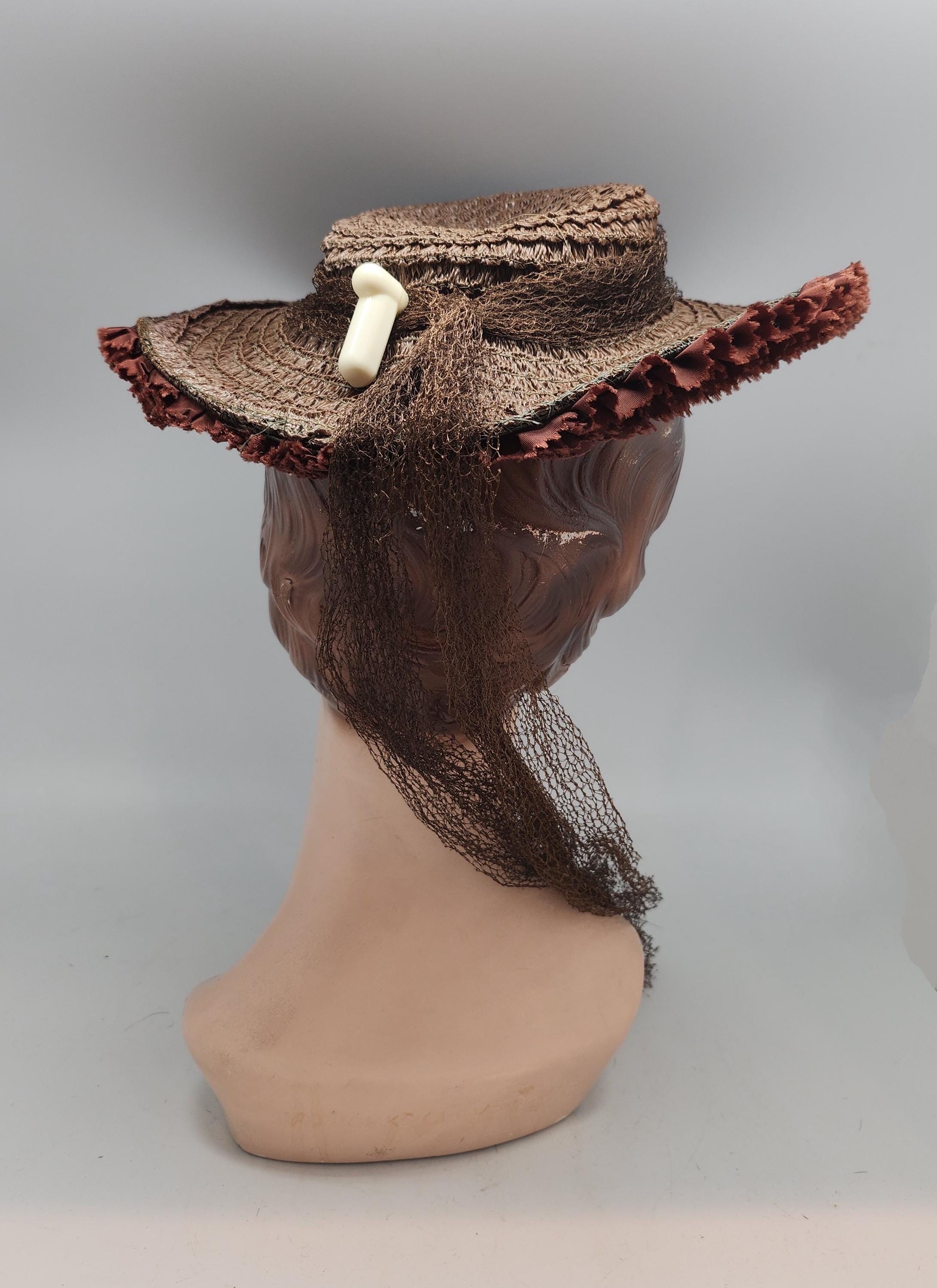 1930s 1940s Brown Raffia Wide Brim Mini Tilt Hat W/ Reddish  display picture 3