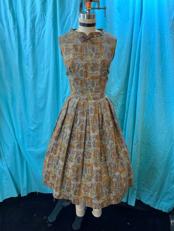 1950s/1960s W:26 brown green feather print cotton… - image 2