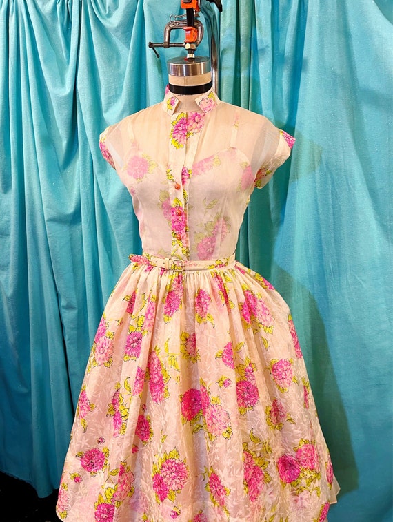 Lovely 1950s sheer print nylon fit and flare dress waist 28 midcentury floral print