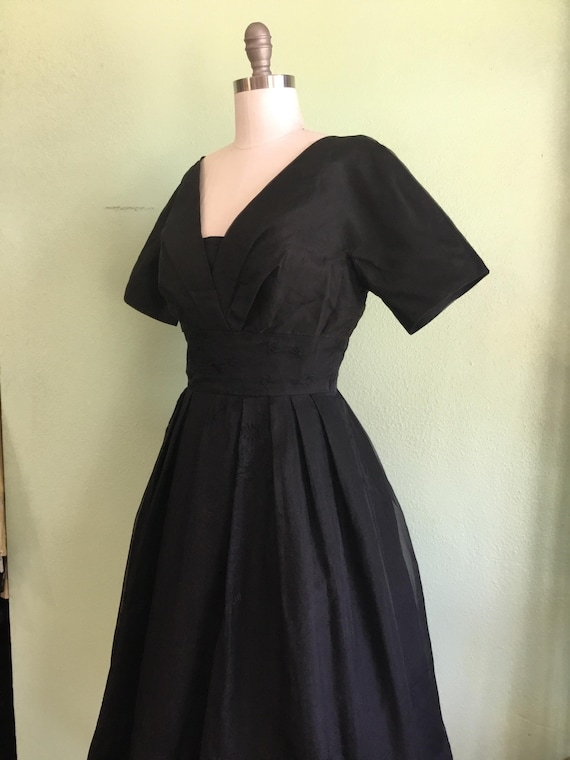 black silk organza dress Off-the-shoulder draped satin long midi dress 34 (FR) / White main image 0
