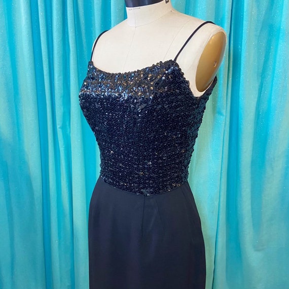 1950s/1960s W:24 LBD black rayon crepe sequin bod… - image 1