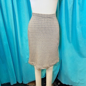 1960s W:30-36 BEELINE tan black cream houndstooth poly knit elastic waist pencil wiggle skirt