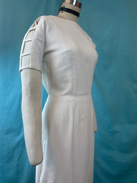 1950s W:26 white cotton pique wiggle dress cut out