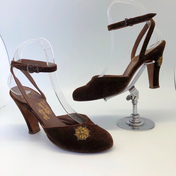1940s 1950s SZ:6N HERBERT LEVINE brown velvet gold