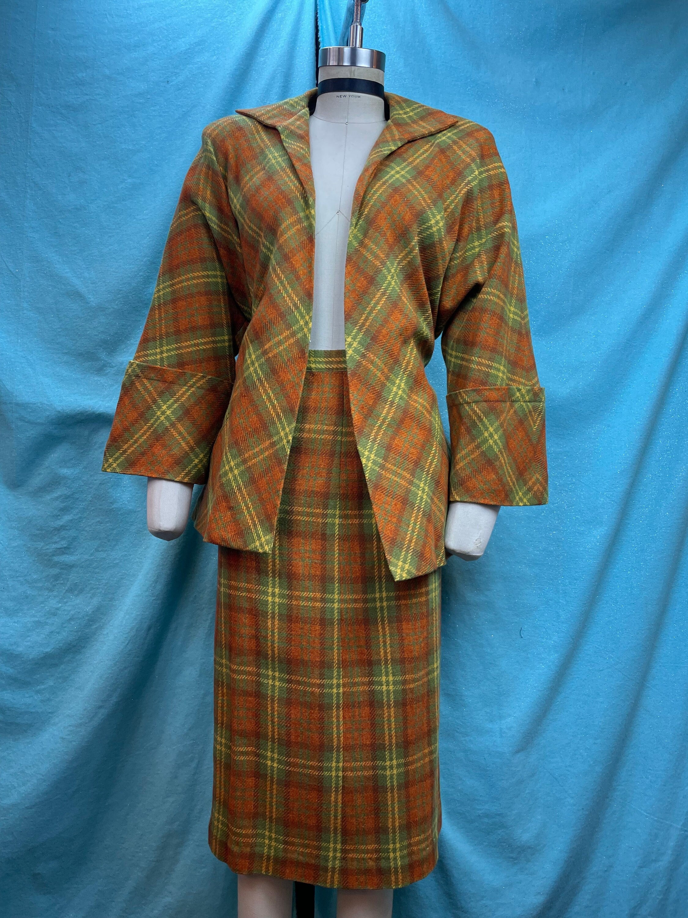 Real Vintage Search Engine 1940S W25 Vintage Set 40S Jacket Skirt Wool Plaid Tartan Swing Coat Pencil Green Orange Vintage Suit 2Pc $210.00 AT vintagedancer.com