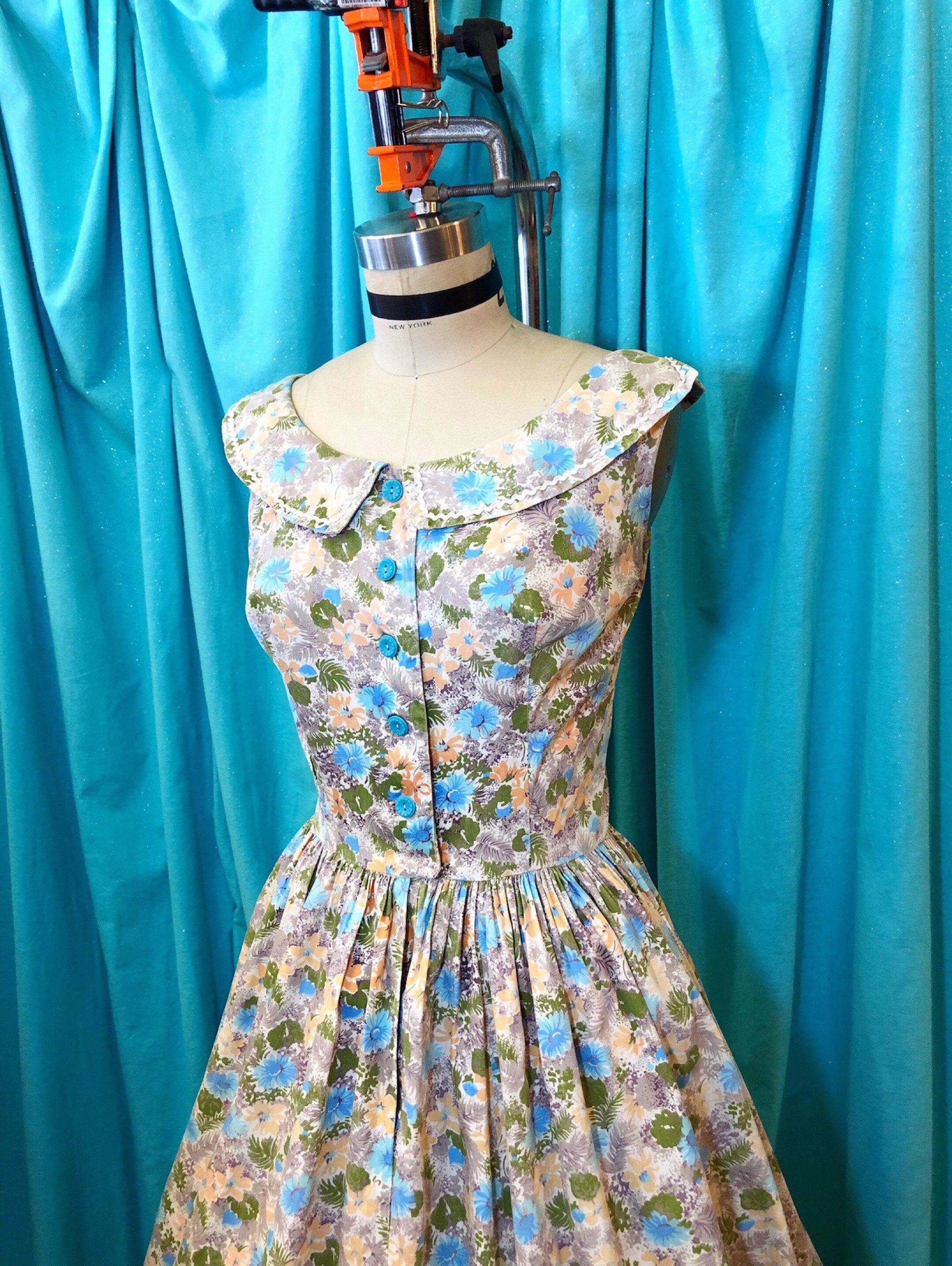 ア*キ様 Apolina Flora Dress - 50's Floral1- 1950s Satin Swing Sundress and Scarf in Pink Vintage Roses | Retro