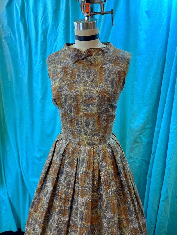 Flare box pleat dress 2025