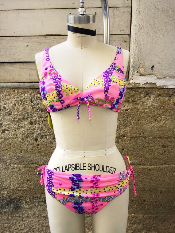 1960s two piece psychedelic poly floral low waist